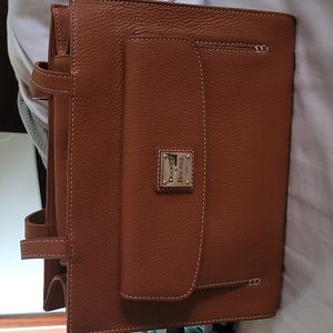 Dooney & Bourke Janine Brown Pebbled Leather Front Pocket Handbag R591 CA